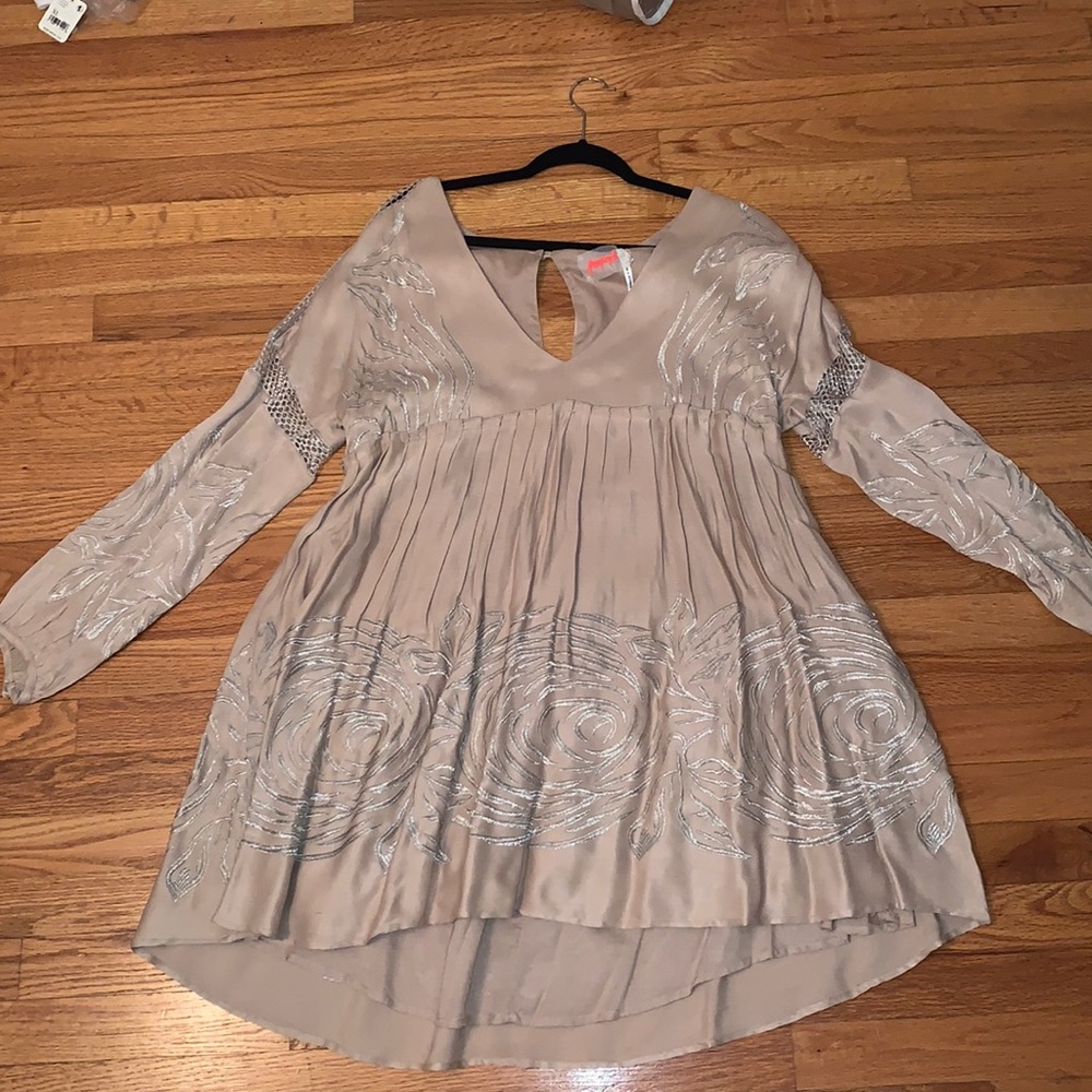 Free people beige shift dress